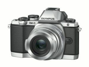 Mehr über den Artikel erfahren Die Olympus OM-D E-M10: Hervorragende Bildqualität im kompakten Format mit WLAN und Blitz