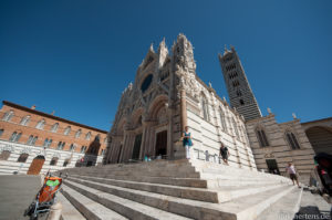 Mehr über den Artikel erfahren Unterwegs: Italien/Toskana/Siena